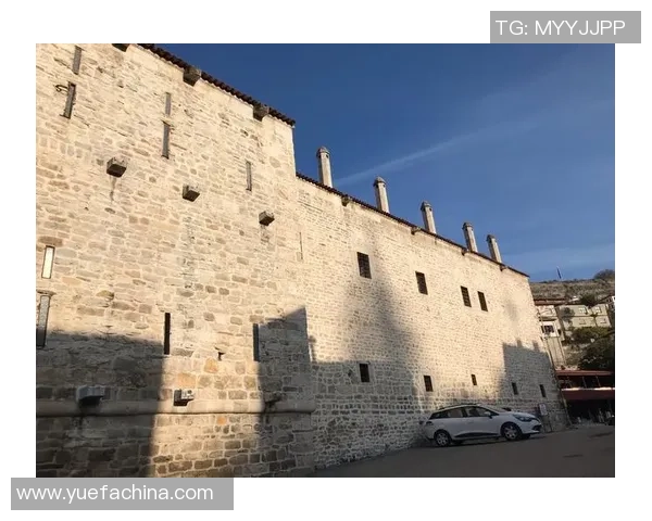 张娜专访：从街头到舞台的蜕变与坚持之路探秘